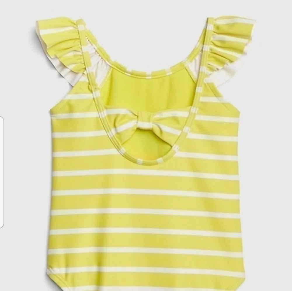 Baby Gap Ruffle Strawberry Swimsuit NWT